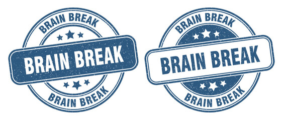 brain break stamp. brain break label. round grunge sign