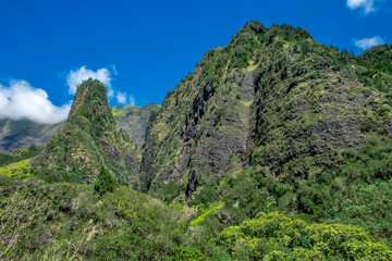 Fototapeta na wymiar Lao Needle, Lao Valley, Maui, Hawaii, USA.