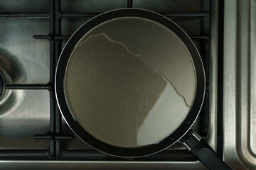Vegetable oil in a frying pan