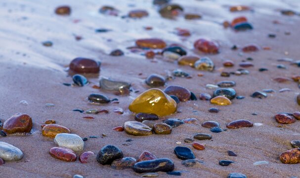 Morze kamienie fala brzeg