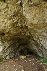 höhlen in der natur