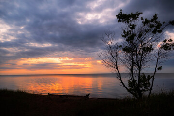 Fototapeta na wymiar Golden Sunset on Lake Superior