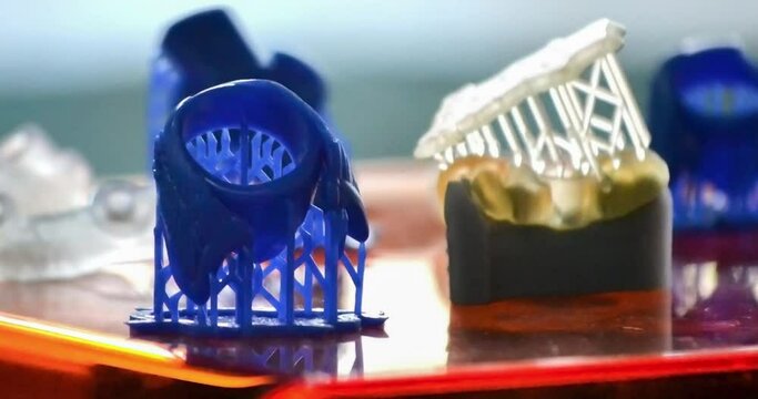 Objects photopolymer printed on a 3d printer.
