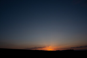美しい春の日没の空
