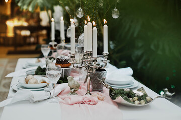 beautiful and cozy bright easter table decoration