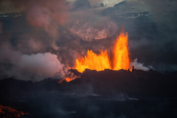 Fototapeta na wymiar Aerial view of the 2014 Bardarbunga eruption at the Holuhraun fissures, Central Highlands, Iceland.
