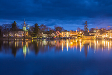 Fototapeta na wymiar USA, Maine, Kennebunkport. Village reflection at dusk