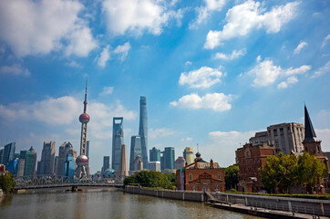 Fototapeta na wymiar skyscraper of shanghai city