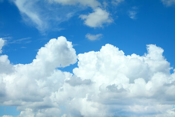 Fototapeta na wymiar 夏の空　積乱雲