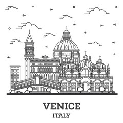 Obraz premium Outline Venice Italy City Skyline with Historic Buildings Isolated on White.