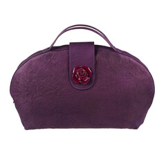 Fashionable and stylish walking handbag for woman.