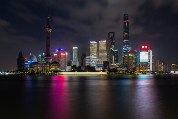 Obraz premium city skyline at night