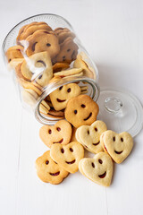 happy smiley faces cookies jar 