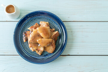 grilled bananas with coconut caramel sauce