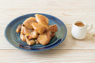 grilled bananas with coconut caramel sauce