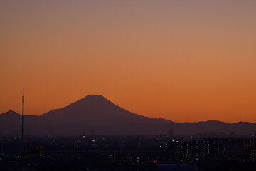 埼玉県さいたま市から見える富士山
