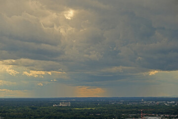 Regenwolken über Karlsruhe