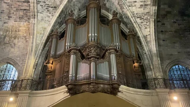 Orgue de la basilique Saint-Seurin &agrave; Bordeaux, Gironde