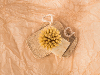 Zero waste natural dish washing kitchen home eco cleaning products - wooden brushes, loofah sponge,...