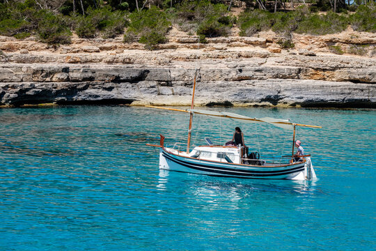 Calo des Borgit, Santanyi, Parc Natural de Mondrag&oacute;, Mallorca, Balearic Islands, Spain