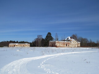 Fototapeta premium landscape in the village