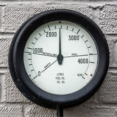 Old fuel gauge 4597