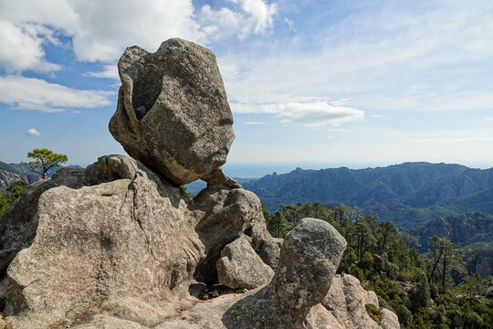 Le rocher Sentinelle, Piscia di Gallo, Piscia di Gallu, en Corse
