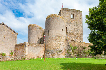 Fototapeta na wymiar old castle of Semur En Brionnais, Burgundy, France