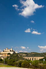Fototapeta na wymiar Spoleto castle with aqueduct in Umbria, Italy