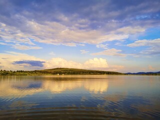 Fototapeta na wymiar sunset reflections over the lake