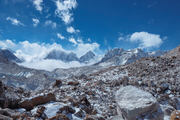 khumbu glacier
