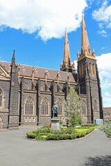 Fototapeta na wymiar saint-patrick cathedral in melbourne in australia