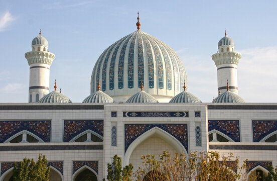 Tajikistan, Dushanbe - 28.10.2019: Dushanbe Mosque of Tajikistan. View on a sunny blue sky day 