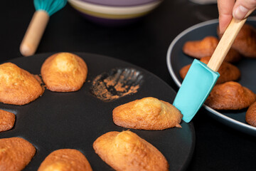 Préparation de madeleine pâtisserie fait maison 