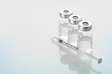 syringe and medicine bottle for injection