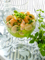 Coctel de langostinos y marisco