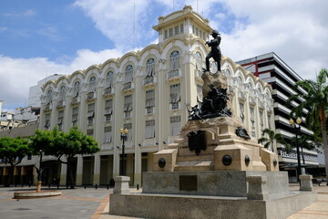 Ecuador Guayaquil - Plaza de la Administracion - Monumento a Antonio Jose De Sucre