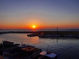 Anche di sera, il mare &egrave; spettacolare
