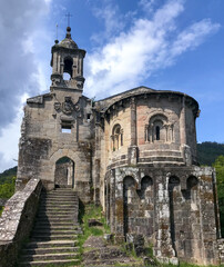 Fototapeta na wymiar Monasterio de San Juan de Caaveiro