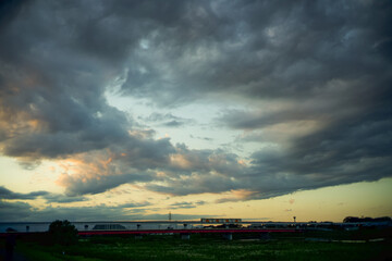 空とモノレール