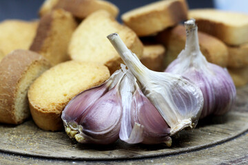 garlic and dry bread, natural food