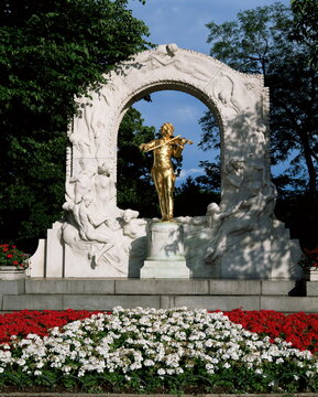 Johann Strauss monument, Stadpark, Vienna, Austria