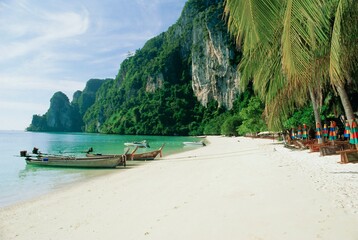 Ao ton Sai Bay, Phi-Phi Don Island, Krabi Province