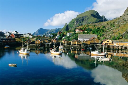Fishing village of Tind, Moskenesoya, Lofoten Islands, Nordland, Norway