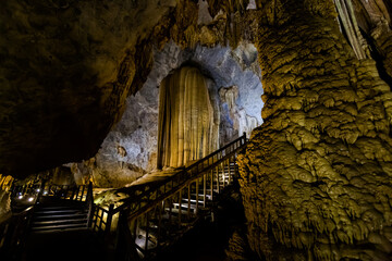 Beautiful Paradise Cave in Vietnam
