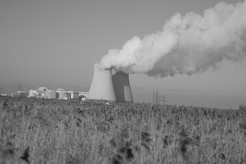 Fototapeta na wymiar nuclear power station