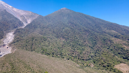 Fotograf&iacute;as de los volcanes de Fuego y de Acatenango