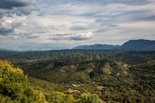Greece, Epirus, Zagori, Pindos Mountains, Vikos National Park, View of mountains and valley