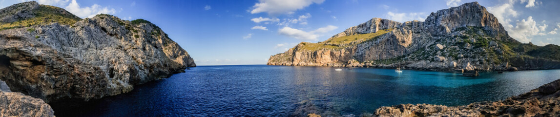 Fototapeta na wymiar Panorama at Cala Figuera near Formentor on the balearic island of Mallorca, Spain