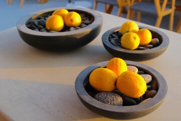 Decoration with fresh lemons, Mykonos, Greece 